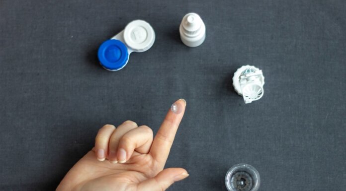 How would you Choose Contact Lenses?? contact-lenses