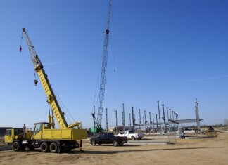 Towering Vision: Navigating the Essentials of Tower Crane Purchase tower cranes for sale