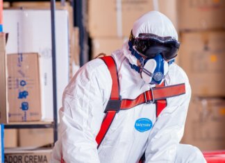 How PPE Kit Protects Us From Being Infected By Coronavirus? safety wear online