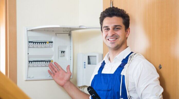 Quick Tips To Help You Find The Reliable And Expert Emergency Electrician Emergency Electrician