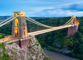 Top 7 places to visit in Bristol