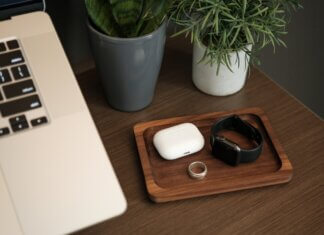 What Is A Wooden Serving Tray And What Are The Benefits? Wooden Serving Trays