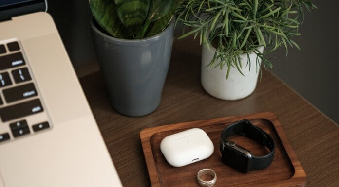 What Is A Wooden Serving Tray And What Are The Benefits? Wooden Serving Trays