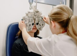 Availing Top Optometrist Service by The Best Optometrists Only Optometrist