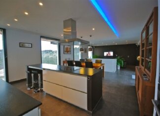 The Perfect Material for Your Custom Cabinets: A Comprehensive Guide custom cabinets