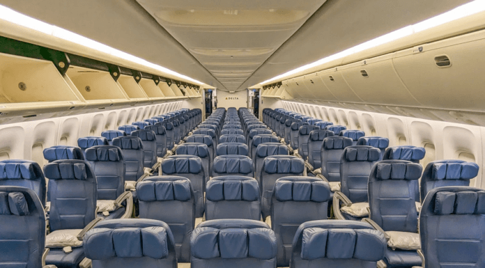 How does seat selection work on Delta
