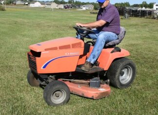 What Are Country Clipper Mowers and Why Are They Popular for Efficient Lawn Care? country clipper mowers australia