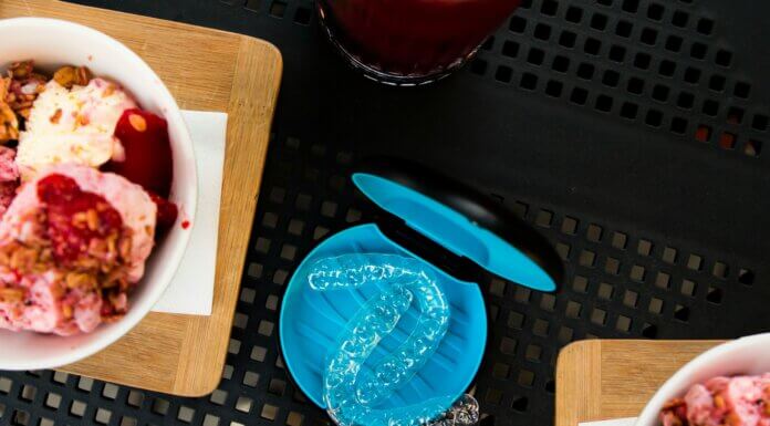 How to Choose the Right Clear Aligner Manufacturer in India: A Complete Guide for Dental Practices Right Clear Aligner Manufacturer in India